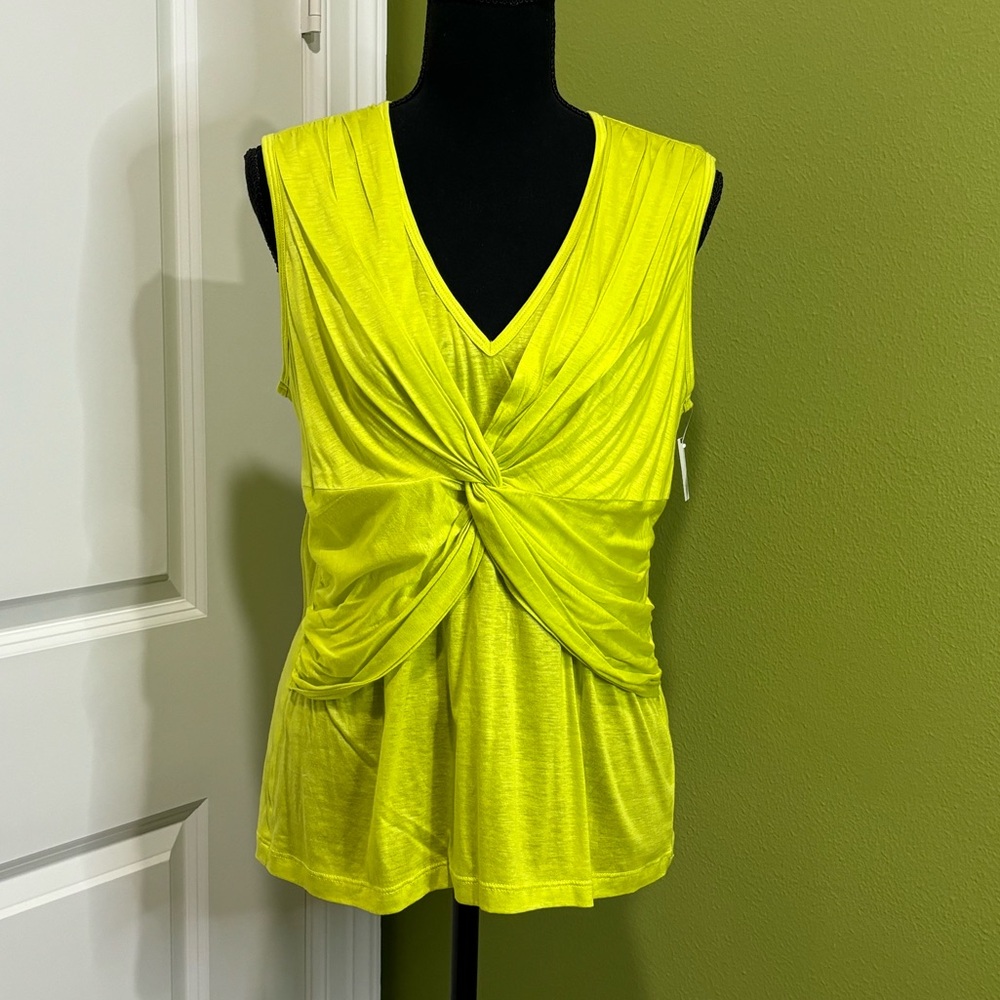 Trina Turk Limeade Twist Front Tank Top Size Large NWT